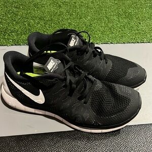 🏃🏻Men’s NIKE free - sneakers.